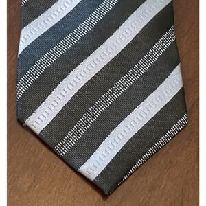 Versa Hand Made Men’s Neck Tie Made In China
